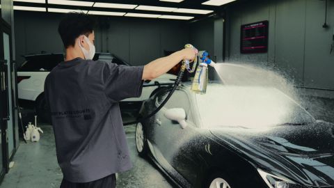 已上传内容做一个具有胶片电影感