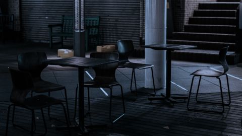 深蓝夜影